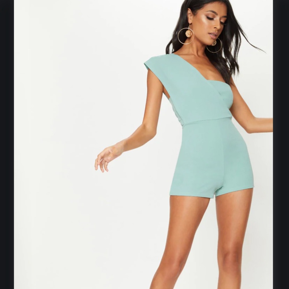 PrettyLittleThing Mint Romper Size 8
